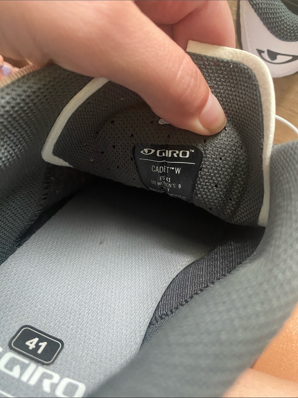 GIRO Womens Cadet Shoe Cycling Biking Womens 9 - Picture 6 of 6